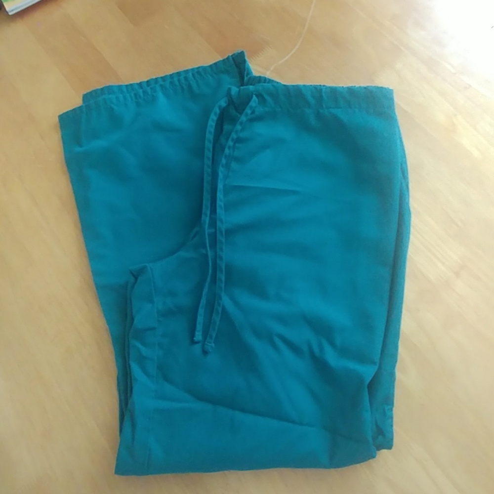 Cherokee Scrub Pant